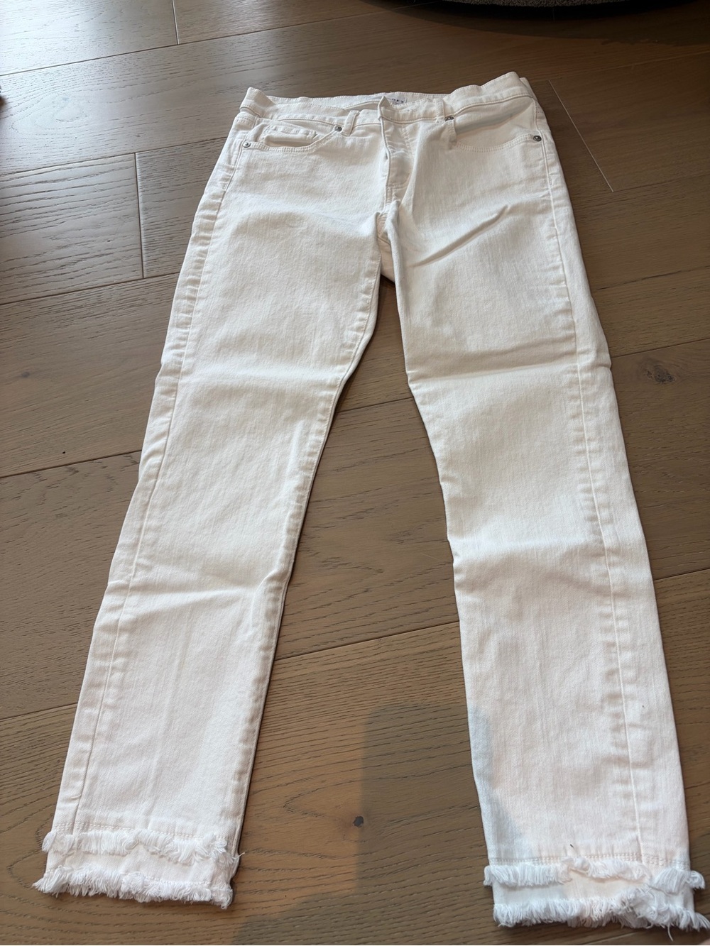 LOFT White Skinny Jeans with Frayed Hems